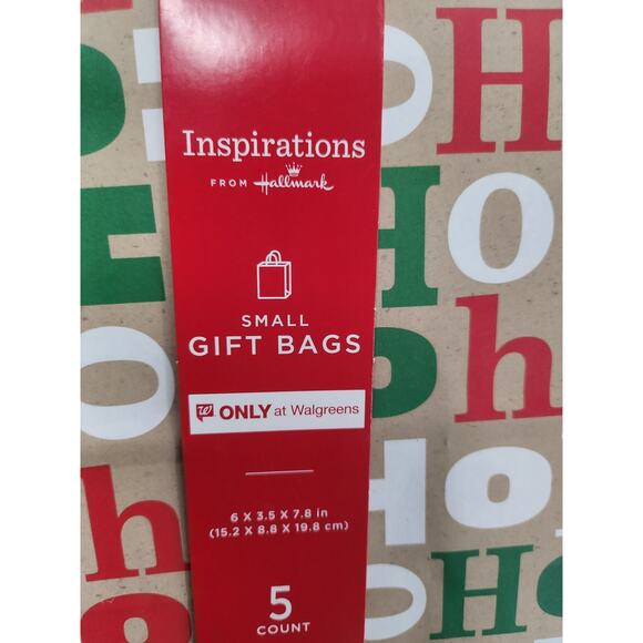 16 New Holdiay gift bags - Picture 2 of 3